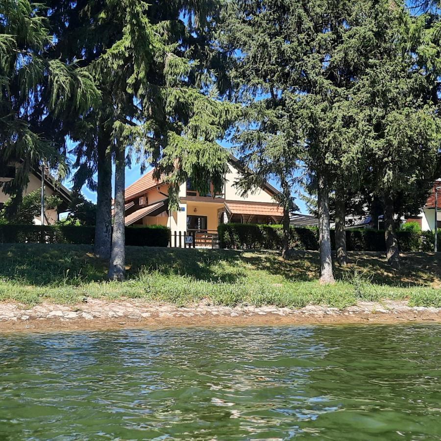 Spacious Apartment Ana on lake Sabljaci Ogulin Exterior foto
